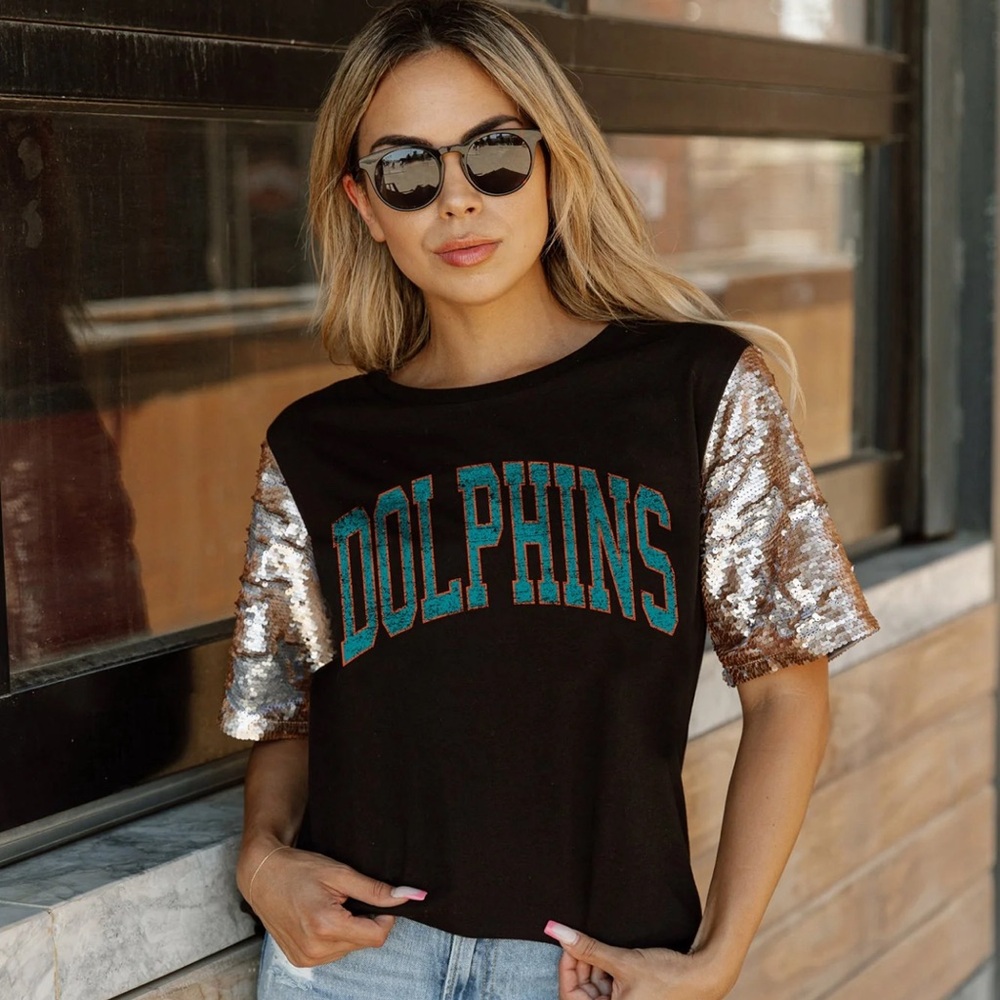 Miami Dolphins T-shirt NWT Size M Black with Gold Sparkles
